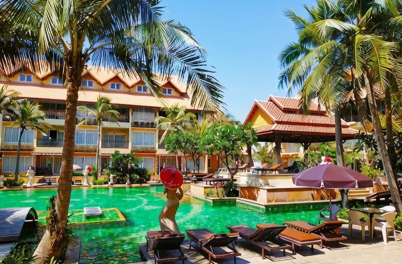 Villa Thongbura