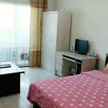Dandong Family Tiantian Ri Renting House