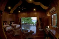 POM POM Island Resort