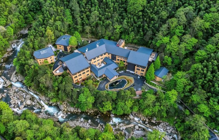 Shennonggu HOLIDAY VILLA HOTELS&RESORTS
