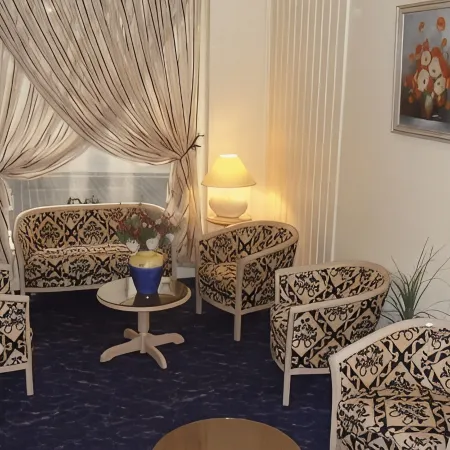 Les Portes d'Or