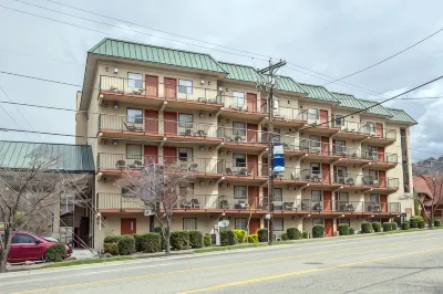 Sleep Inn & Suites Near Sports World Blvd Hotels in Sevier County
