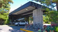 Best Western Plus Hood River Inn - parking