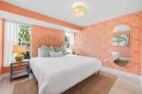 Costal Escape: Heated Pool~Tiki Bar~Hot Tub~Fire Pit~Acarde~Pool Table - 4 ดาว