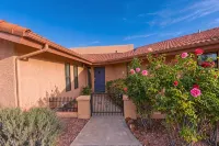 New! Exquisite Home-Best Views-Hot tub-Firepit-Grill-In the heart of Sedona - Jacuzzi