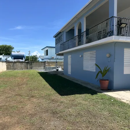 Delfin Villa 1 - Tropical Oasis w/ Splash Pool + Patio + Near to the Beach