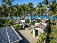 Casa Taina- 5 Bungalows, swimming pool- OCEANFRONT w/Butler and Chef Hotels in Cabrera