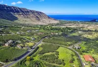 Family Friendly 3BR w/Mt views, Close to Beach - Wifi
