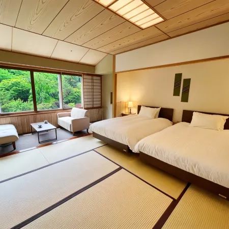 Yuze Hotel