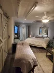 Oasis! Has Great Reviews! Pool, Bocce Court, Close to It All! - Hot Tub