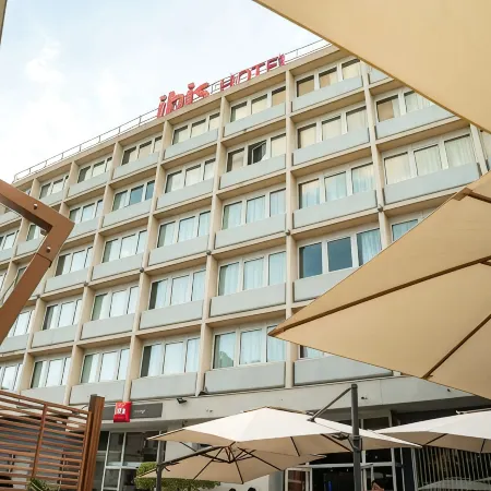 Ibis Alès Centre-Ville Отели в г. Алес