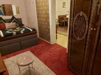 Citycastle in centre of town, 4guests, parking, internet2-3bedrooms, 90sqmtr.