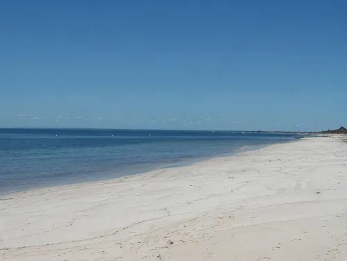 Abbey Beach Shack, Busselton - A Retro Beach Retreat - جاكوزي