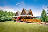 Bear Pause Log Cabin in the Great Smoky Mountains - 발코니