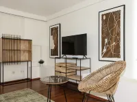 ~ Regensburg Schönstes Appartment an der Donau~ Отели в г. Зинцинг