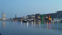 Direct view of the New Harbor, the marina and the Kaiser Harbor - Balkoner