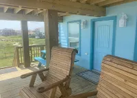 Beachfront Luxe! Recent Build! On Sand Pet Friendly!  Ocean Front! Restaurants - 4-Star