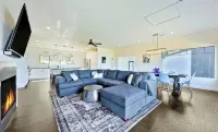 Newly renovated, light/bright San Diego home with a big ocean view over the pool - สระว่ายน้ำส่วนตัว
