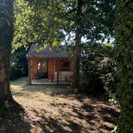 Petite Maison Atypique Avec Jardin Ombagé Parfait Pour des Vacances en Famille