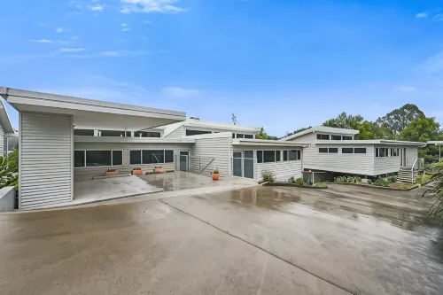 Serenity in Central Maleny - Villas