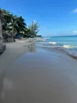 Beautiful West Coast villa, shared pool, Inc Fairmont Beachclub access for four. - 무료 와이파이