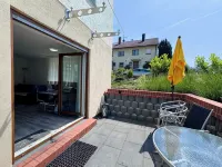 Charmante 2-zimmer-wohnung mit Großer Terrasse