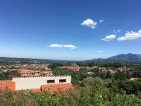 Charming stone house in the countryside Hoteles en Céret