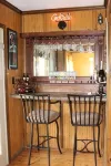 3bd/2ba Summit Condo Close to Village and on shuttle route.