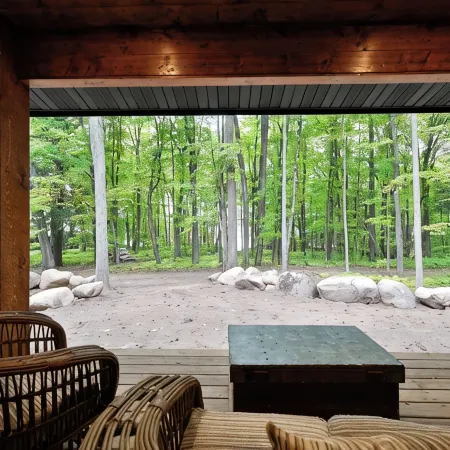 Stylish Signature Lodge, nestled in the Forest, with Teal Lake views
