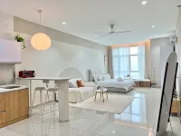 JB Town | Twin Galaxy Studio|2 Pax|Couple - Pool