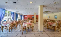 Green Bungalows Hotel Apartments - Bữa sáng