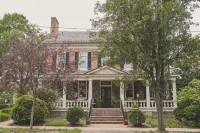 Ironclad Inn & Bourbon Room - Wifi
