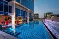 Radisson Red Cebu Mandaue - parking