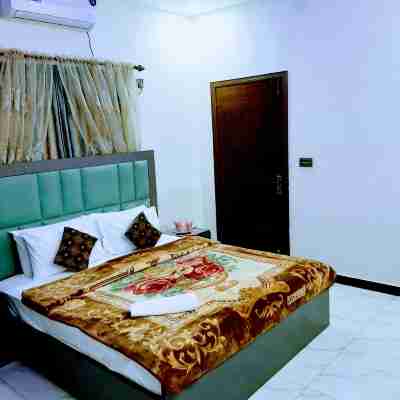 Galaxy Inn Karachi Rooms