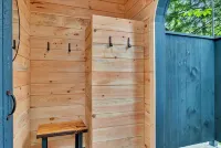 阿迪朗達克Waterfront小屋和2間微型小屋 - 木屋