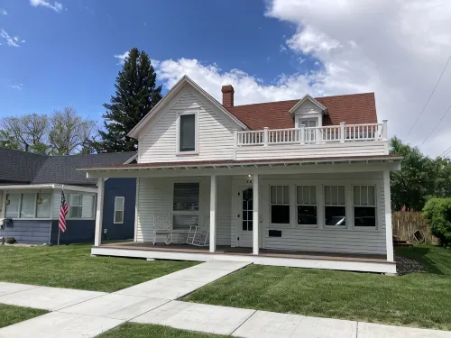 Downtown Cody! Walk to Shops and Restaurants
