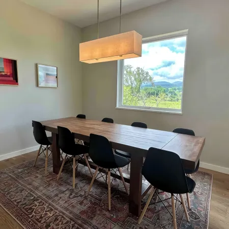 New Const Stowe Modern Sleeps 8. View: Mt Mansfield & River! Private, EV Charger