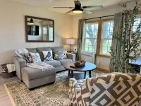 The Prairie House at the Winery - CC Farms Hotels in Stephens County