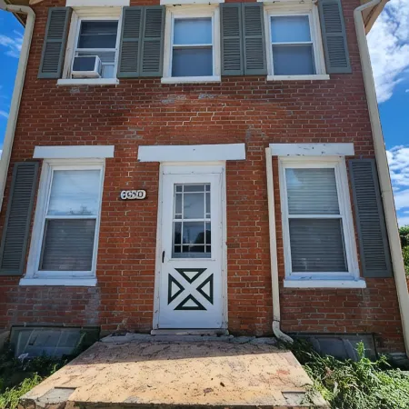 Historic Gem 1840's newly furnished brick house.