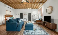 Charming & Spacious Hideaway by Downtown Bryan