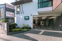 River Hotel Pattani