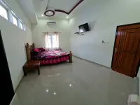 Sangkapura Homestay - Family