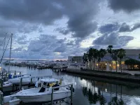 A rental that lets you live like a local – only better. - Apartments
