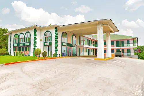 Evergreen Inn