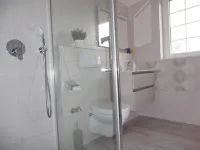 Bungalow with apartment in a quiet location and large pool - Wi-Fi