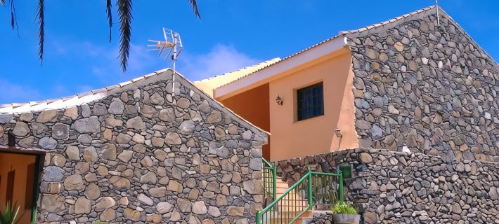 Casas Rurales Amparo Las Hayas Hotels in Gomera