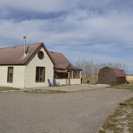 Cozy 3-Bedroom Cabin in Driggs