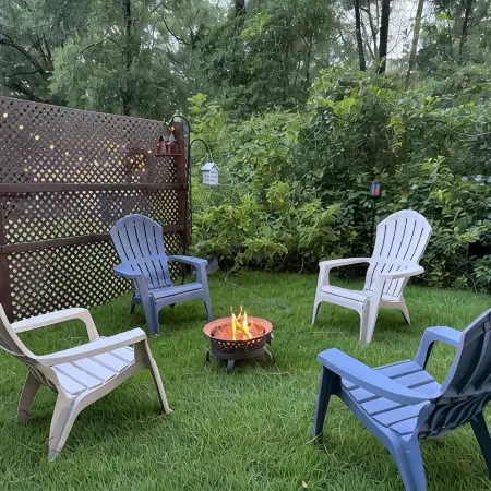 Romantic Barn Retreat • 7 Private Acres •  Fire Pit