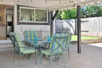 Escape to Wine Country with Friends & Family - 3-Star