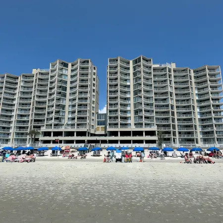 AMAZING OCEANFRONT VIEWS AT ONE OCEAN PLACE! NEW TO RENTAL!